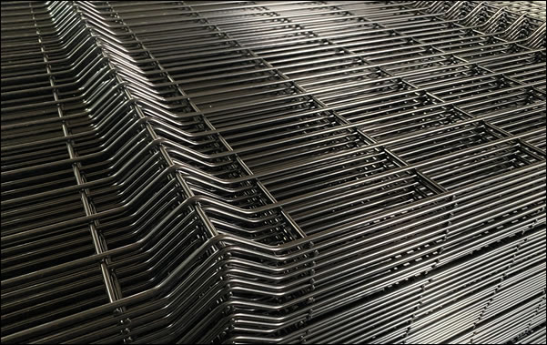 Black powder coated steel 3D curved mesh panels