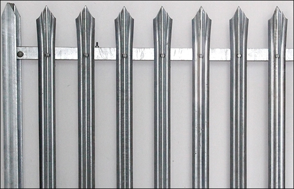 Heavy zinc galvanised steel palisade w section